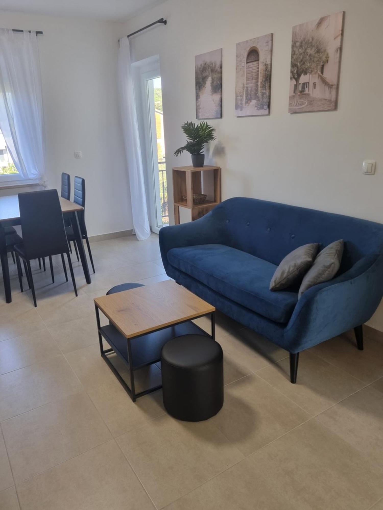 Apartment Oliva Крк Екстер'єр фото